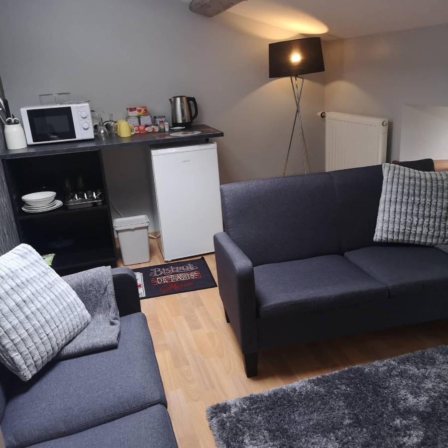 Le Pommier Chambre D'Hote Clussais-la-Pommeraie Exteriér fotografie