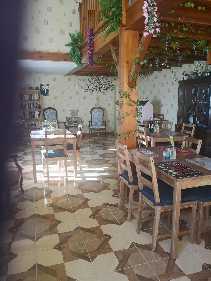 Le Pommier Chambre D'Hote Clussais-la-Pommeraie Exteriér fotografie